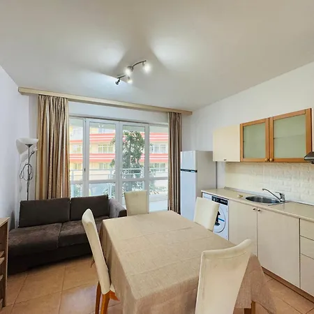 Lägenhet Sunny Hause 106 One Bedroom Slăntjev Brjag