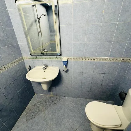 Sunny Hause 106 One Bedroom Lägenhet Slăntjev Brjag